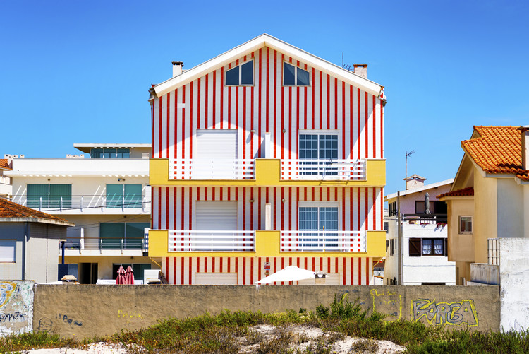 Arte fotográfico Red Striped House