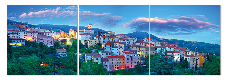 Blue sky above the town Tablou