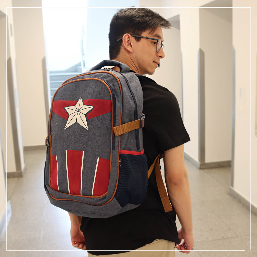 Petite Sacoche Captain America Marvel - Motif Fleuri - Marque Karactermania