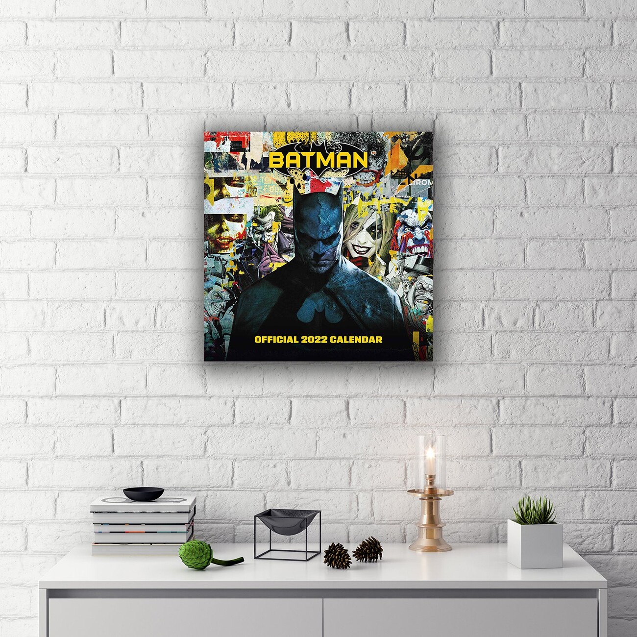Calendario DC Comics Calendario 12 meses Calendario 2022 pared Calendario  anual│ Calendario de pared Producto con licencia oficial Calendario mensual  Calendario Batman 2022 incluye póster Descubre tu marca favorita Promoción  en línea