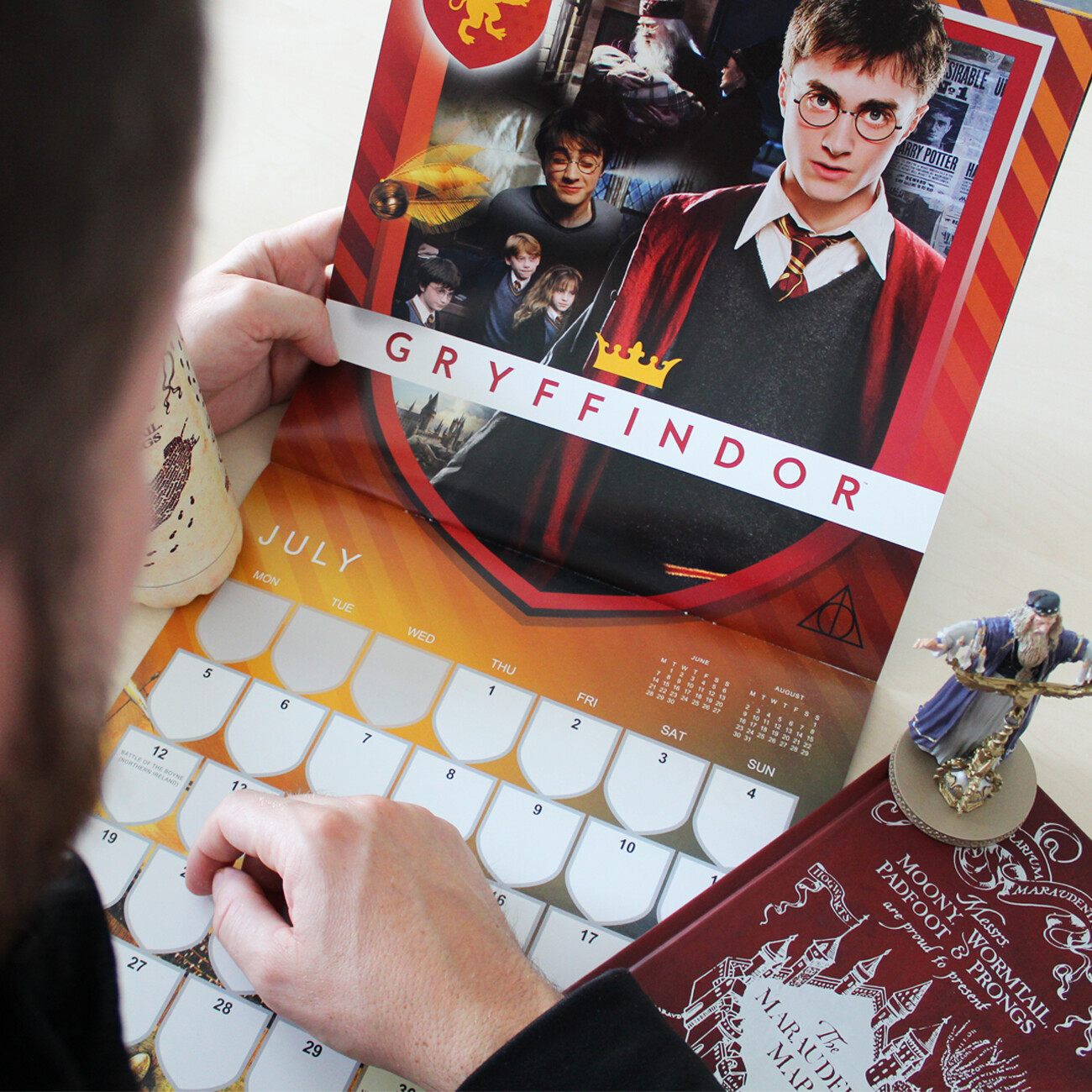 Harry Potter - Kalendář 2021 na Posters.cz