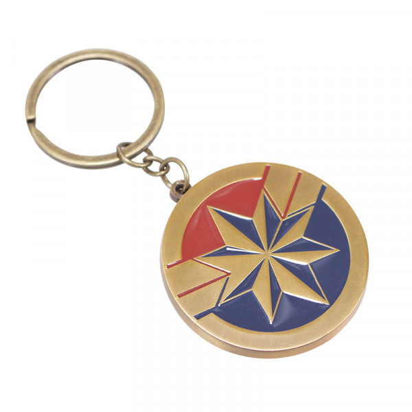 Portachiavi Ufficiale Captain Marvel - SalesOne Studios - Ciondolo In Metallo Dorato Con Scudo E Certificato Di Autenticità - Gadget Marvel Da Collezione - 4