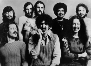 Umělecká fotografie Frank Zappa With Band The Mothers of Invention C. 1971