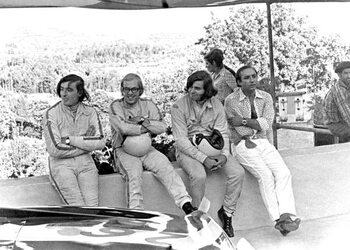 Fotografi Ian Skailes, Paul Vestey and Alain de Cadenet, 1970