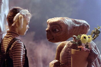 Obraz na plátne Drew Barrymore and E.T.