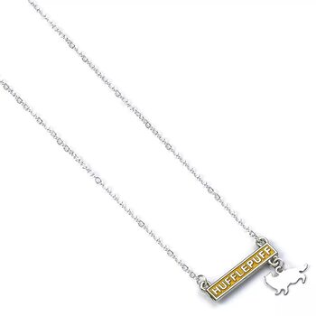 Vêtements Collier Harry Potter - Hufflepuff plaque