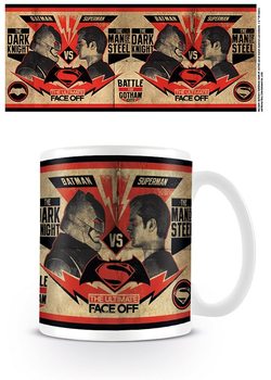 Hrnek Batman vs, Superman: Úsvit spravedlnosti - Fight Poster