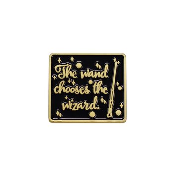 Kitűző Pin Badge Enamel - Harry Potter - Wand chooses the Wizard