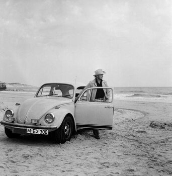 Bilde på lerret A Beetle goes full throttle, 1972