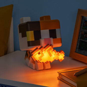 Minecraft - Cat with Tropical Fish