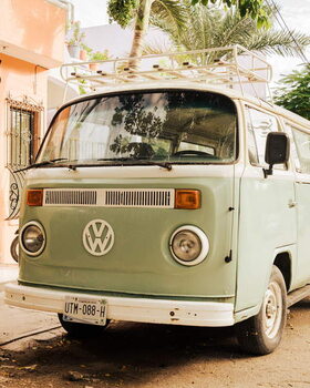 Obraz na plátně A Volkswagen van, in Tulum, Quintana Roo, Mexico