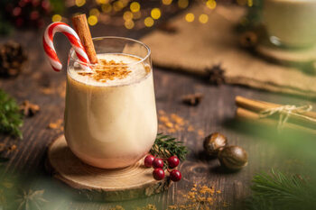 Plakát Eggnog with spicy cinnamon.Christmas and winter