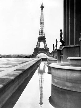 Plakát Eiffel Tower Reflection, Paris, France, c.1938
