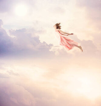 Plakát Girl in a pink dress flying through the sky
