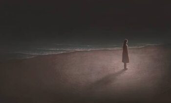 Plakát Woman alone with night sea