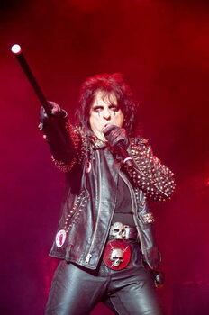 Obraz na płótnie Alice Cooper at The Manchester Apollo