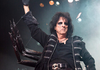 Obraz na płótnie Alice Cooper at The Manchester Apollo