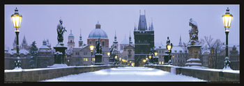 Prague – Charles bridge / snow