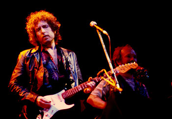 Tablou pe pânză Writer composer Bob Dylan at a concert in the early 1980s
