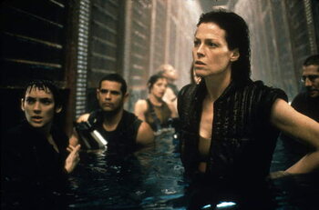 Billede på lærred Winona Ryder and Sigourney Weaver - Alien Resurrection