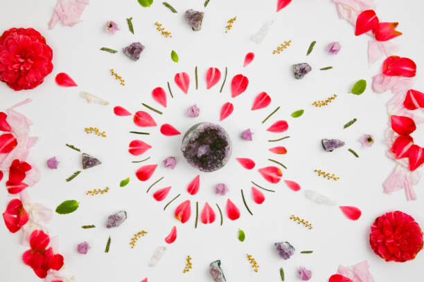 Levně Plakát, Obraz - Overhead view of flower petals decorated, Cavan Images, 40 × 26.7 cm