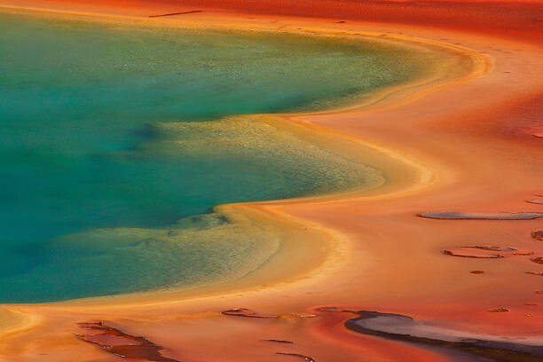 Levně Plakát, Obraz - Grand Prismatic Spring in Yellowstone National Par, Justin Reznick Photography, 40 × 26.7 cm