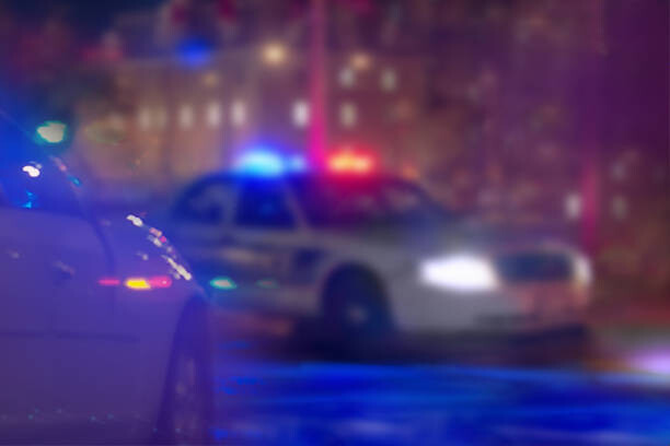 Levně Plakát, Obraz - US police car at night., TheaDesign, 40 × 26.7 cm