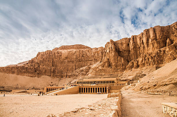 Levně Plakát, Obraz - Mortuary Temple Of Hatshepsut, donvictorio, 40 × 26.7 cm