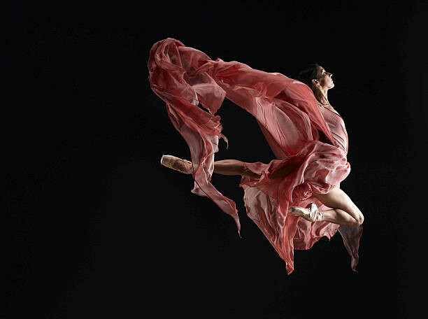 Levně Plakát, Obraz - Ballet dancer wearing flowing dress in, Ryan McVay, 40 × 30 cm
