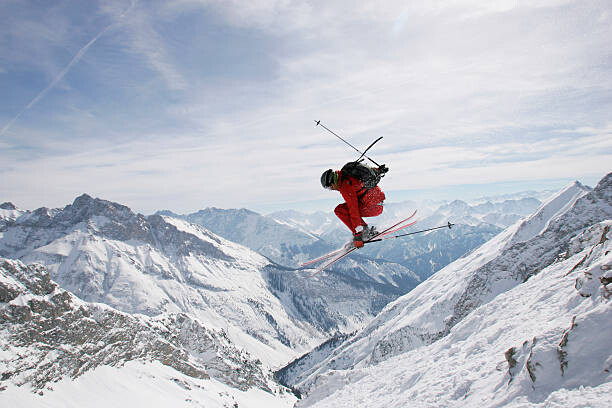 Plakát, Obraz - Germany, Damkar, person jumping ski, side view, Franz Faltermaier, 40 × 26.7 cm