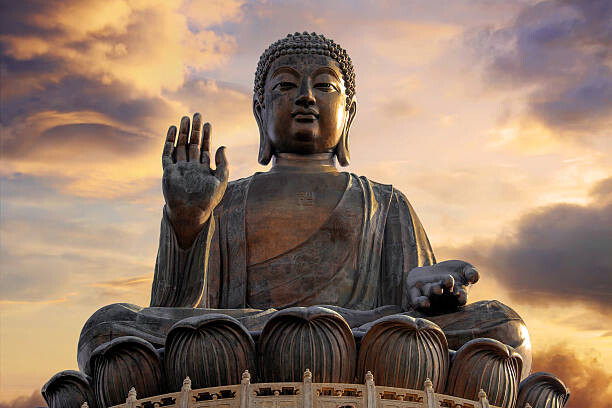 Levně Plakát, Obraz - Tian Tan Buddha at Ngong, Artie Photography (Artie Ng), 40 × 26.7 cm