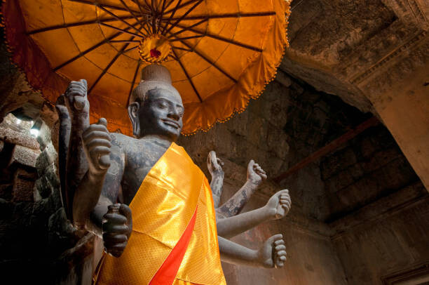 Levně Plakát, Obraz - Vishnu statue in Angkor Wat, Bob Krist, 40 × 26.7 cm