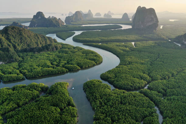 Levně Plakát, Obraz - Unseen Thailand : Aerial view of, Bento Fotography, 40 × 26.7 cm