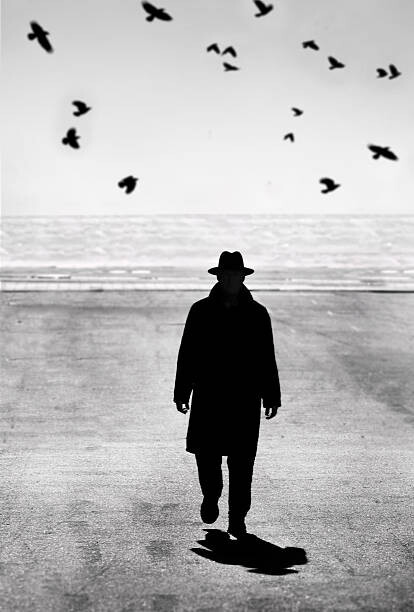 Umělecká fotografie Man walking, Grant Faint, (26.7 x 40 cm)