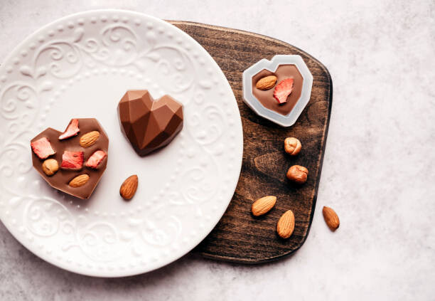 Levně Plakát, Obraz - Home made milk chocolate for valentine's, Evgeniia Siiankovskaia, 40 × 26.7 cm