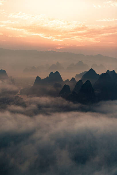 Fotografie Guilin hills landscape at sunrise, Mario Martinez, (26.7 x 40 cm)