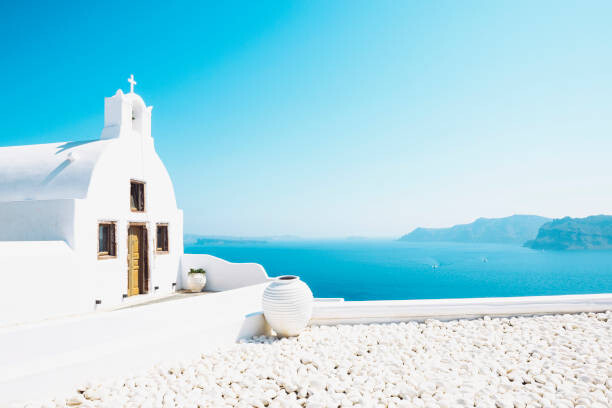 Levně Plakát, Obraz - Greece, Santorini, Oia, Byzantine Orthodox church, Westend61, 40 × 26.7 cm
