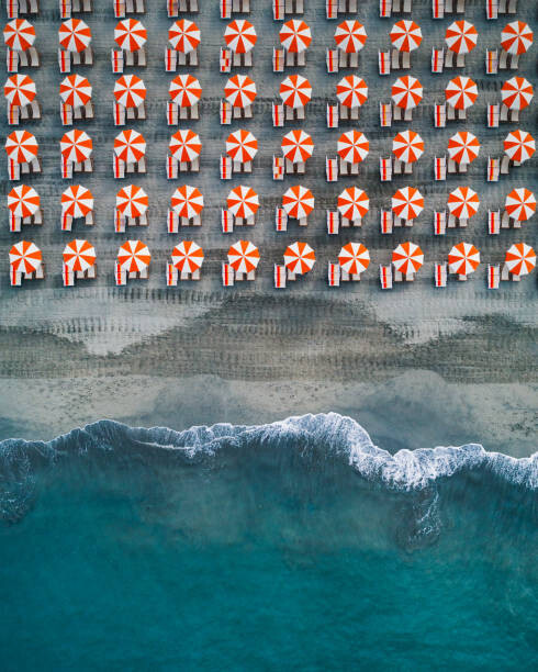 Umělecká fotografie Aerial shot showing rows of beach, Abstract Aerial Art, (30 x 40 cm)