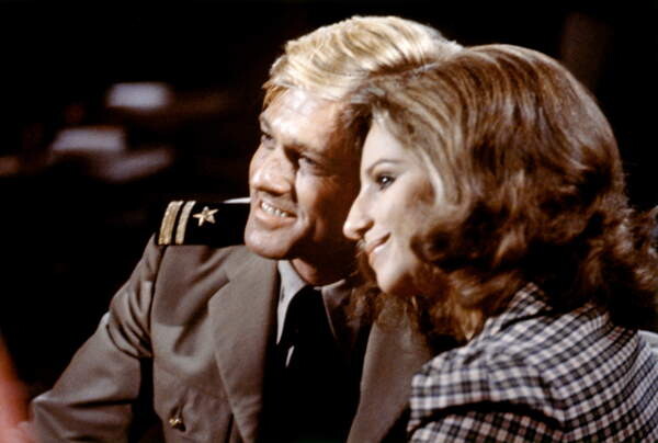 Fotografie Robert Redford And Barbra Streisand, The Way We Were 1973 Directed By Sydney Pollack, 40x26.7 cm