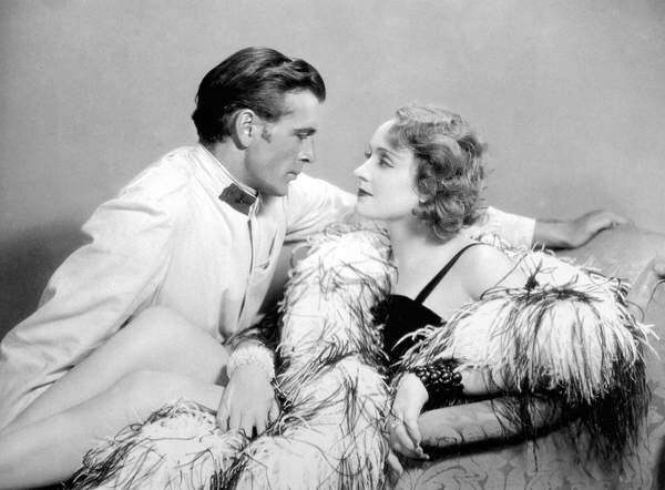 Fotografie MOROCCO, 1930 directed by JOSEF VON STERNBERG Gary Cooper and Marlene Dietrich, 40x30 cm
