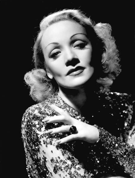 Fotografie Marlene Dietrich, A Foreign Affair 1948 Directed By Billy Wilder, 30x40 cm