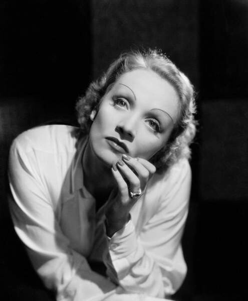 Umělecká fotografie Marlene Dietrich, Desire 1936 Directed By Frank Borzage, (35 x 40 cm)