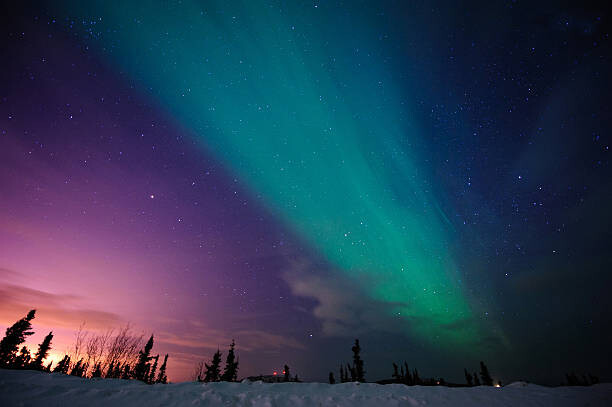 Fotografie Aurora Borealis in Fairbanks, Noppawat Tom Charoensinphon, 40x26.7 cm