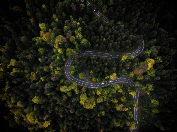 Fotografie Curvy mountain road winding through a, maphke, 40x30 cm
