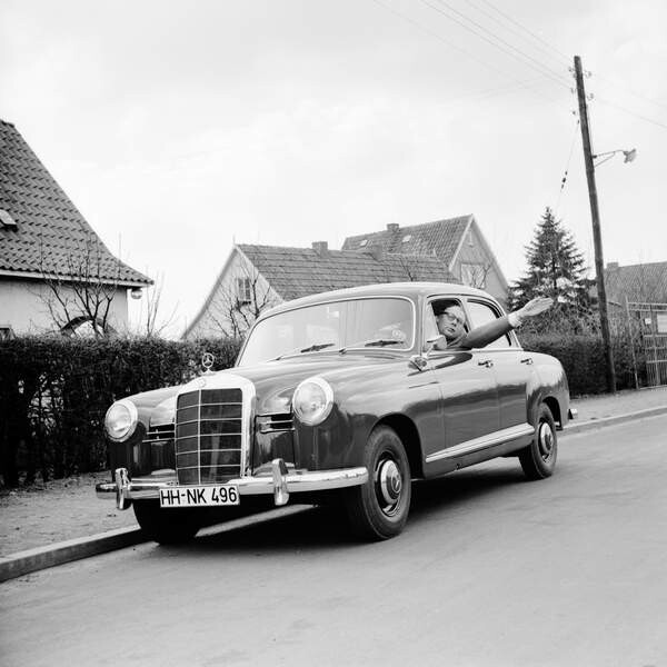 Fotografie Mercedes Benz 190, Hamburg 1957, 40x40 cm