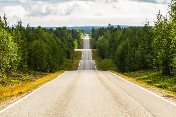 Fotografie Seesaw road in Finland, Marc Espolet Copyright, 40x26.7 cm