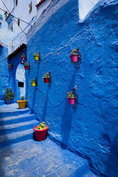 Fotografie Alleyway in Chefchaouen, Morocoo, AscentXmedia, 26.7x40 cm