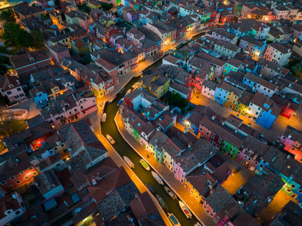 Levně Plakát, Obraz - Venice, Burano Island, Dusk Aerial Perspective, Pol Albarrán, 40 × 30 cm