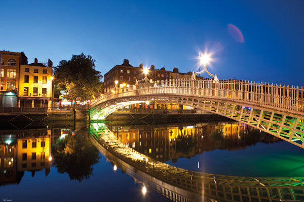 Plakát Dublin - Halfpenny Bridge Landscape