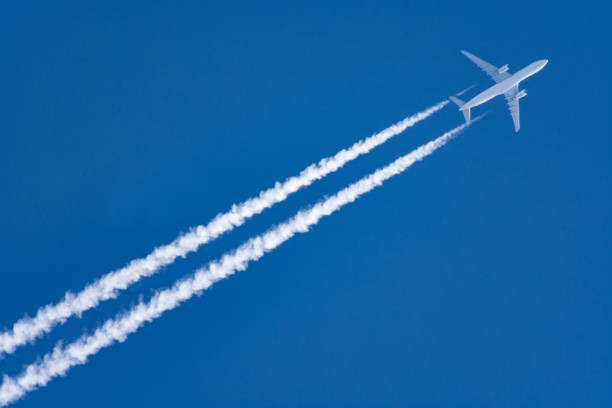 Ilustrace The airplane flying in the blue sky in Japan, Taro Hama @ e-kamakura, 40 × 26.7 cm